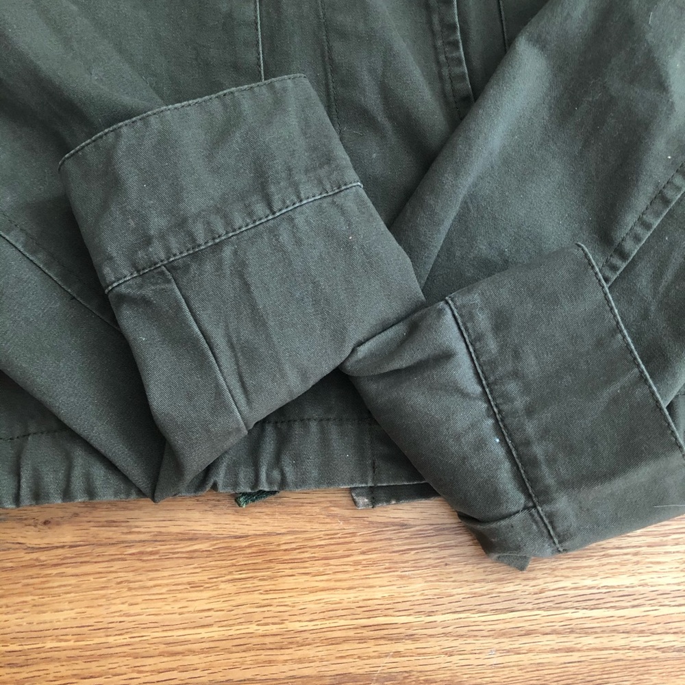 Jacket - Picture 4 of 6
